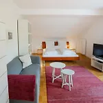 Gaestehaus Elena * Kassel